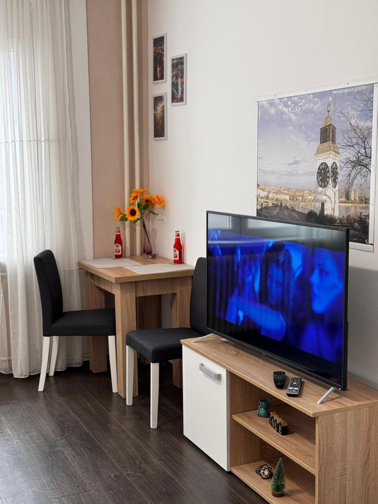 Post Apartmani A-1 Novi Sad Exteriör bild